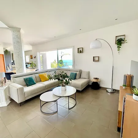 Villa Selfoss Vue 300m De La Saint-Raphael (Var)